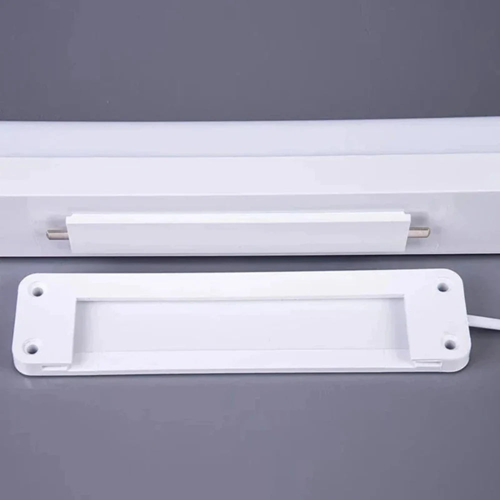 LumiBath – LED-Spiegelleuchte für perfektes Licht im Bad